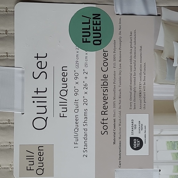 Full/Queen Reversible Quilt Set - Picture 3 of 8